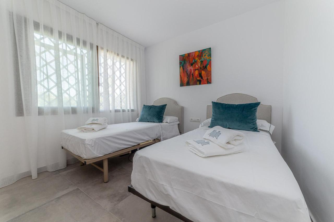 Villa Aldar El Albir Zewnętrze zdjęcie